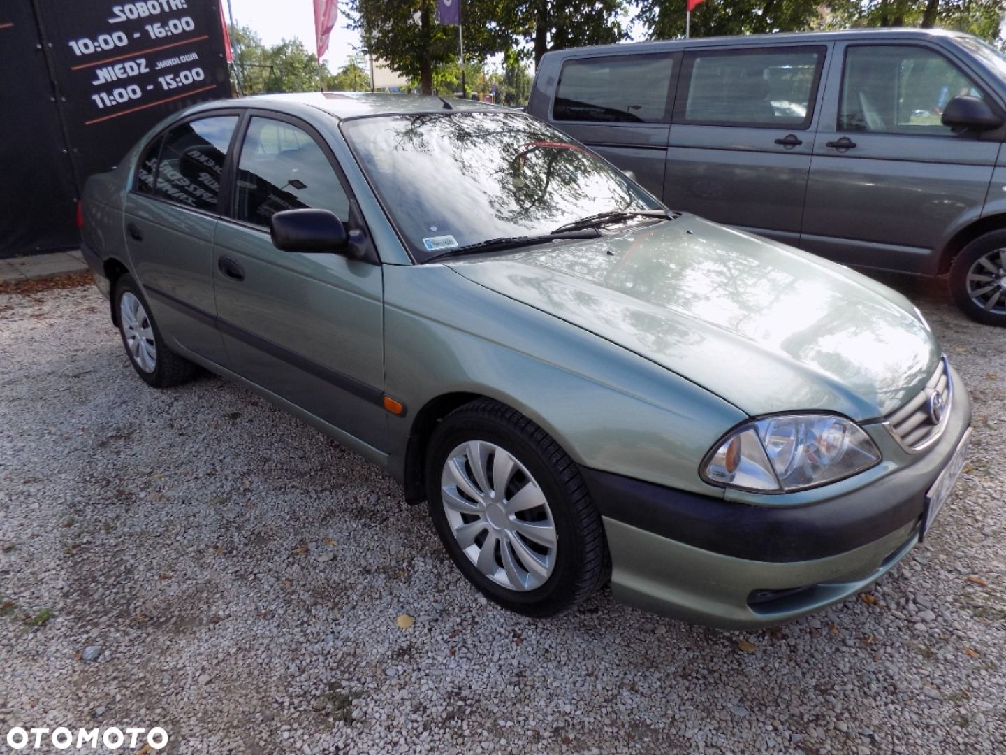 Toyota Avensis - 2