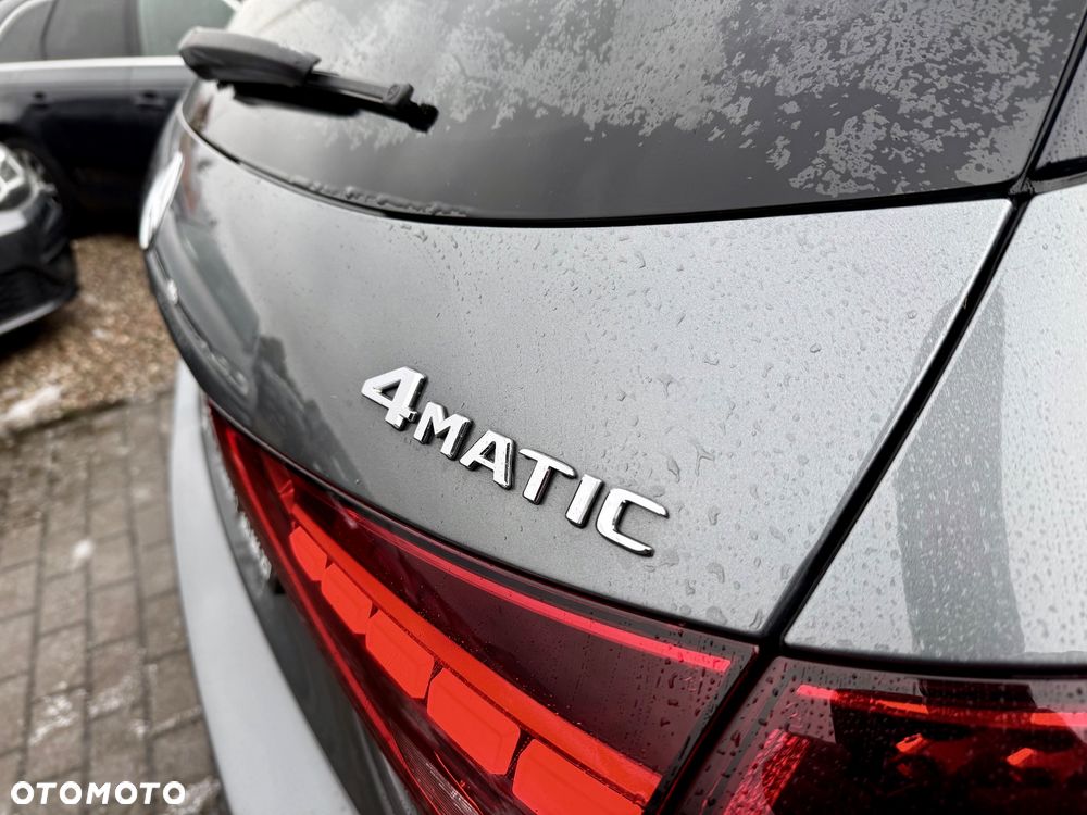 Mercedes-Benz Klasa C 220 d 4Matic 9G-TRONIC - 22