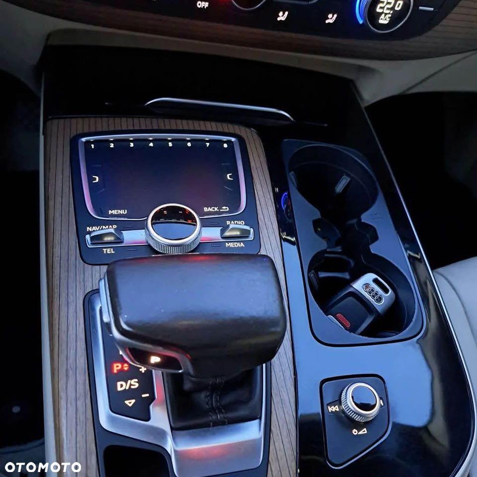 Audi Q7 - 17