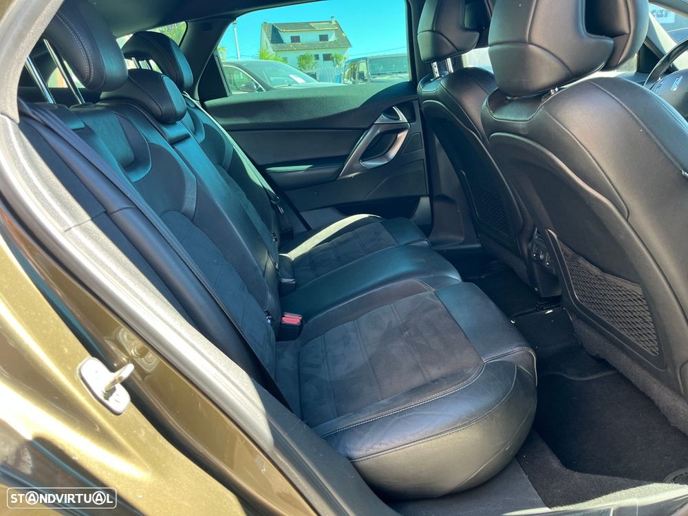 Citroën DS5 2.0 HDi Hybrid4 So Chic CMP6 - 37