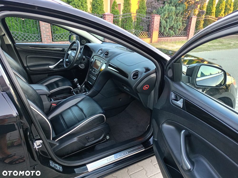 Ford Mondeo - 14