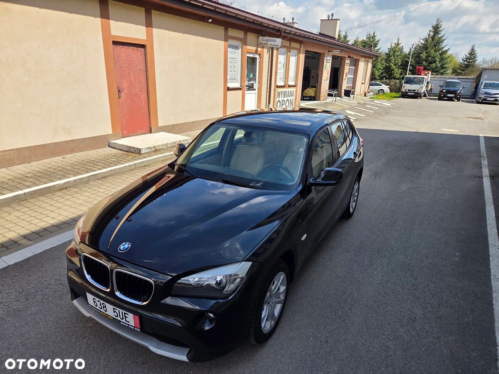 BMW X1 sDrive18i xLine - 23