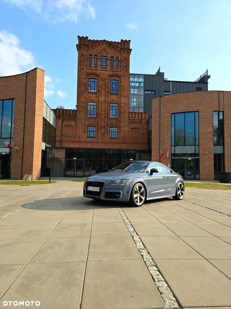 Audi TT Coupé 3.2 quattro DSG - 4