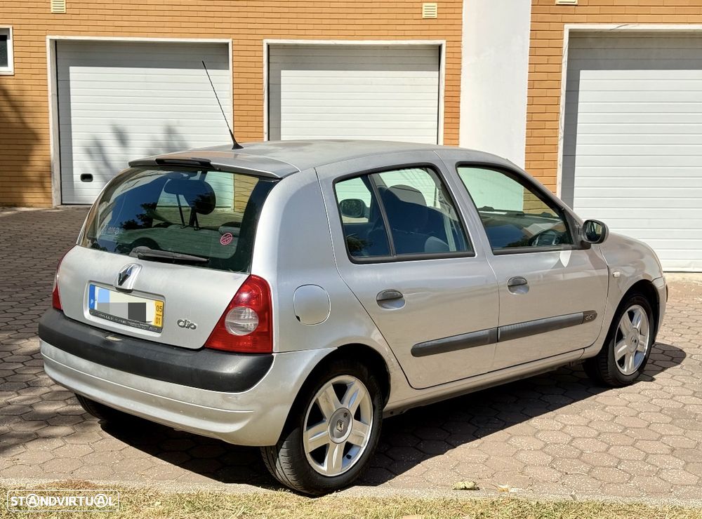 Renault Clio 1.5 dCi Confort Dynamique - 4