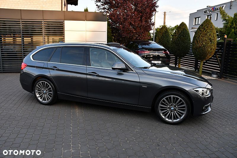 BMW Seria 3 320d xDrive Edition Luxury Line Purity - 31