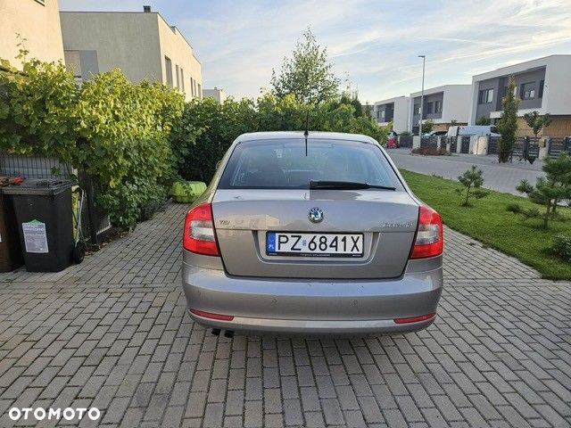 Skoda Octavia - 4