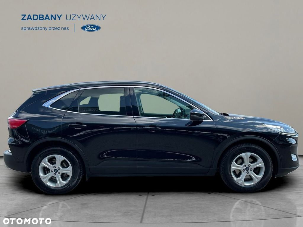 Ford Kuga - 4