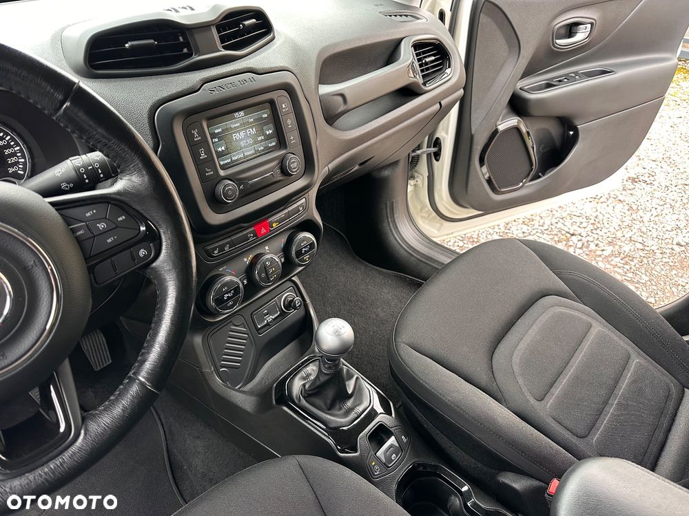 Jeep Renegade 1.6 E-torQ Night Eagle - 10