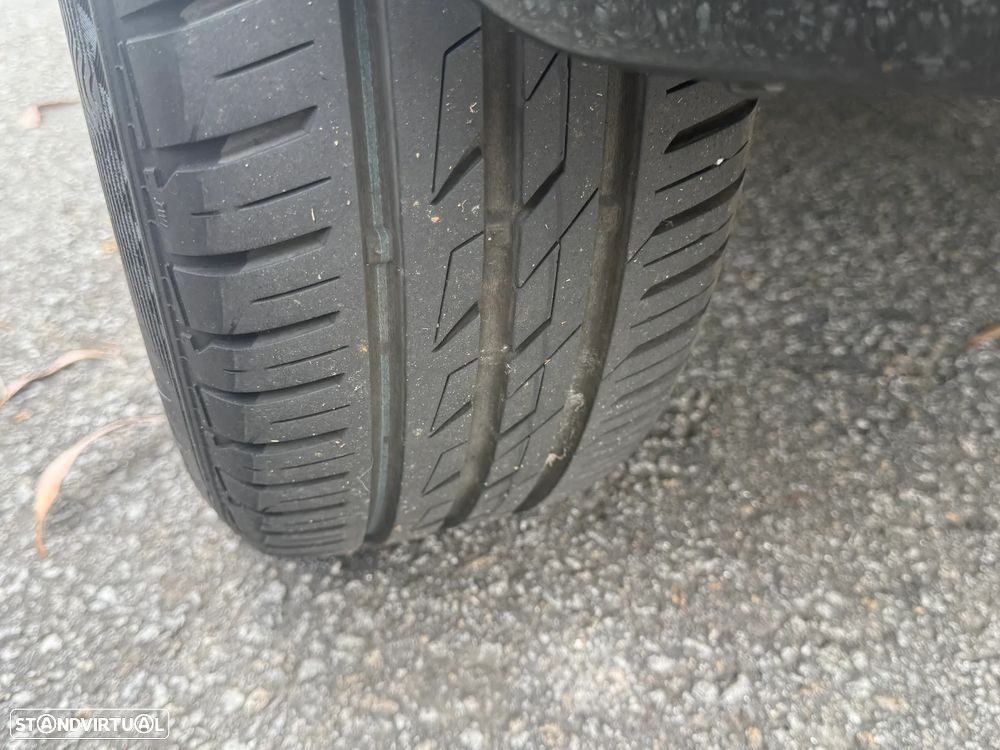 Renault Clio 1.2 16V Confort Dynamique - 23
