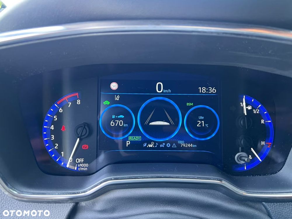 Toyota Corolla 2.0 Hybrid Executive - 22
