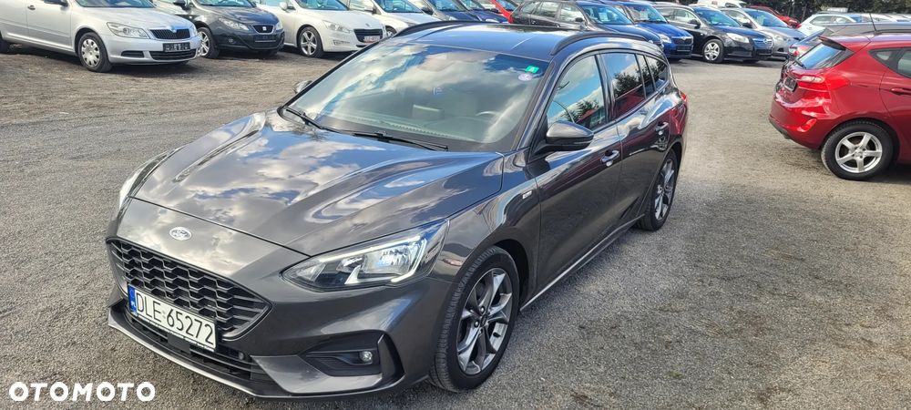 Ford Focus 1.0 EcoBoost Start-Stopp-System ST-LINE STYLE - 4