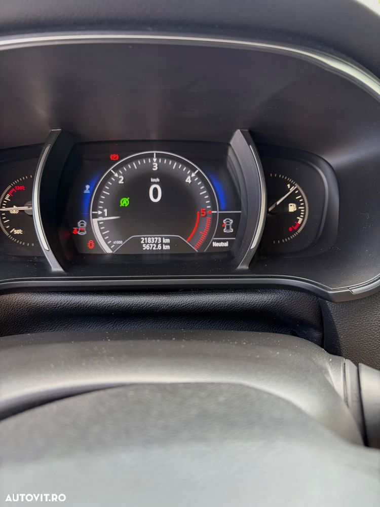 Renault Megane 1.5 dCI Intens - 9