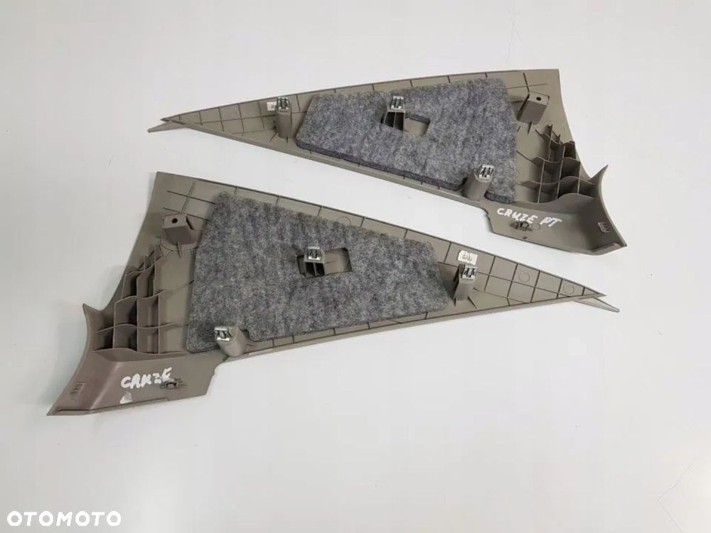 OSŁONA POSZYCIE SŁUPKA TYŁ CHEVROLET CRUZE SEDAN - 3