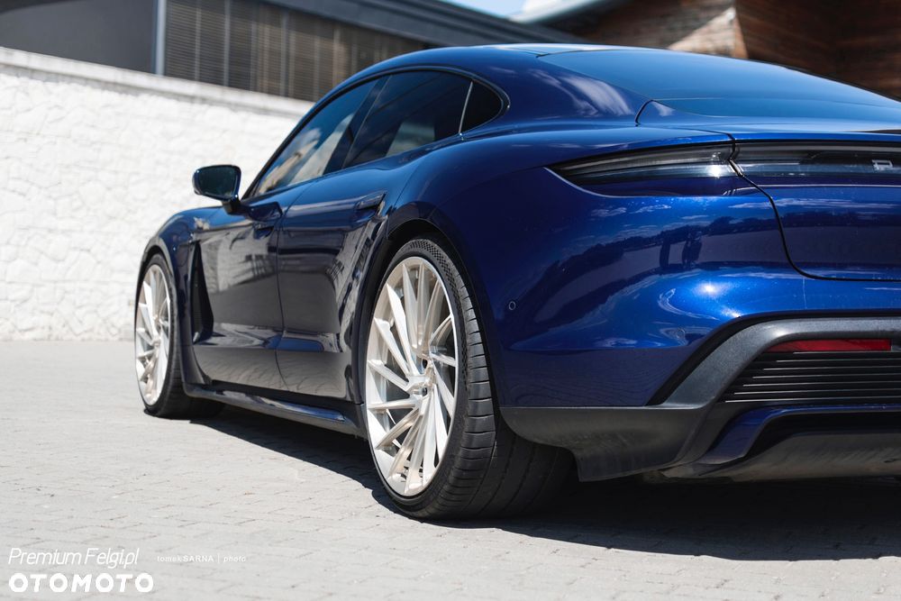 Porsche Taycan 22-calowe felgi Turismo RST  + opony letnie Michelin PS4 - 15