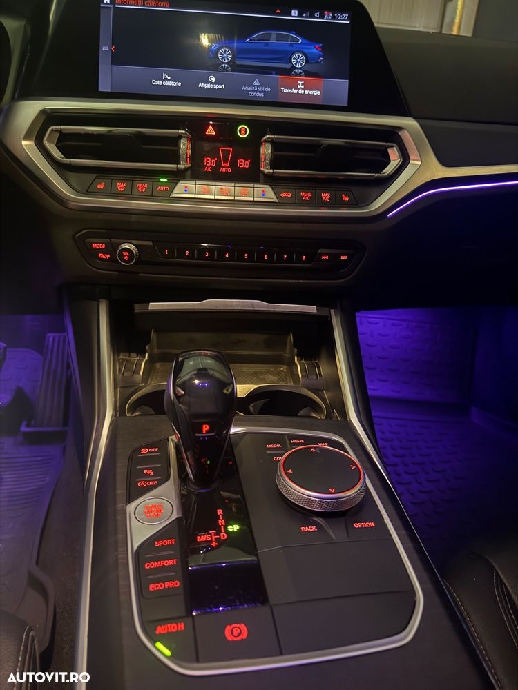 BMW Seria 3 - 32