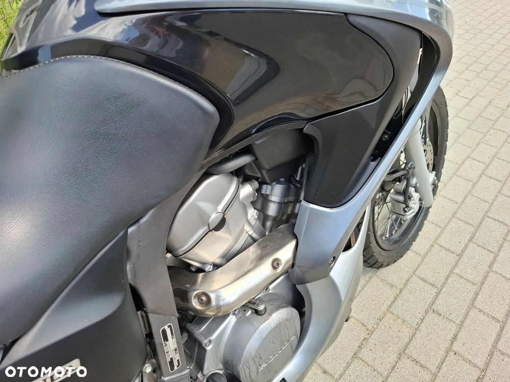 Honda Transalp - 36
