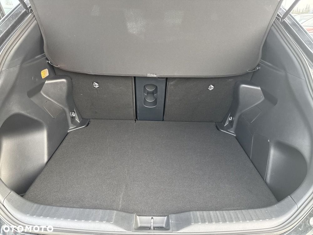 Toyota Yaris Cross Hybrid 1.5 Style - 25