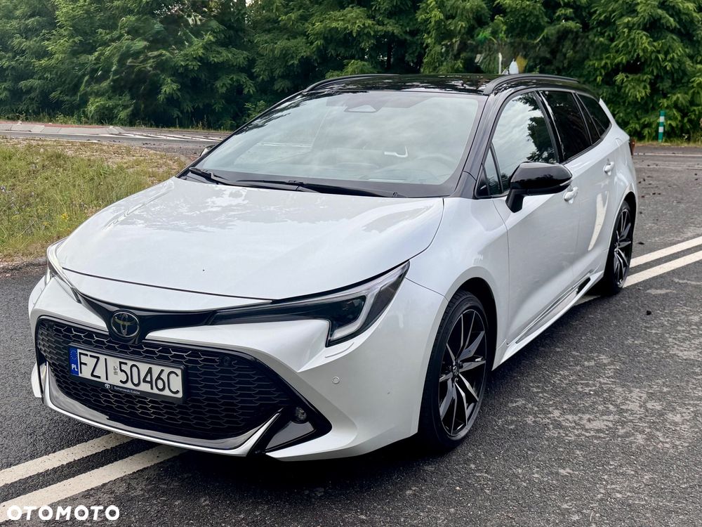 Toyota Corolla 2.0 Hybrid GR Sport Dynamic - 4