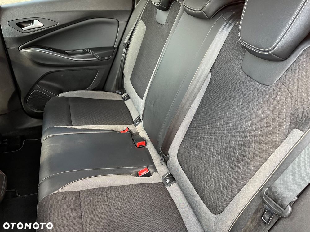 Opel Grandland X - 16