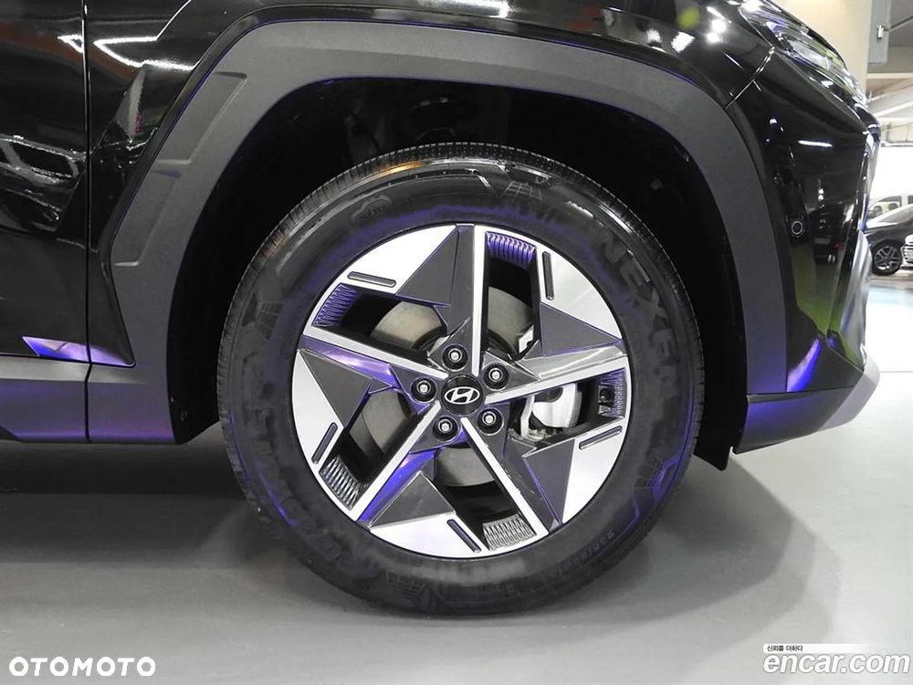 Hyundai Tucson - 16