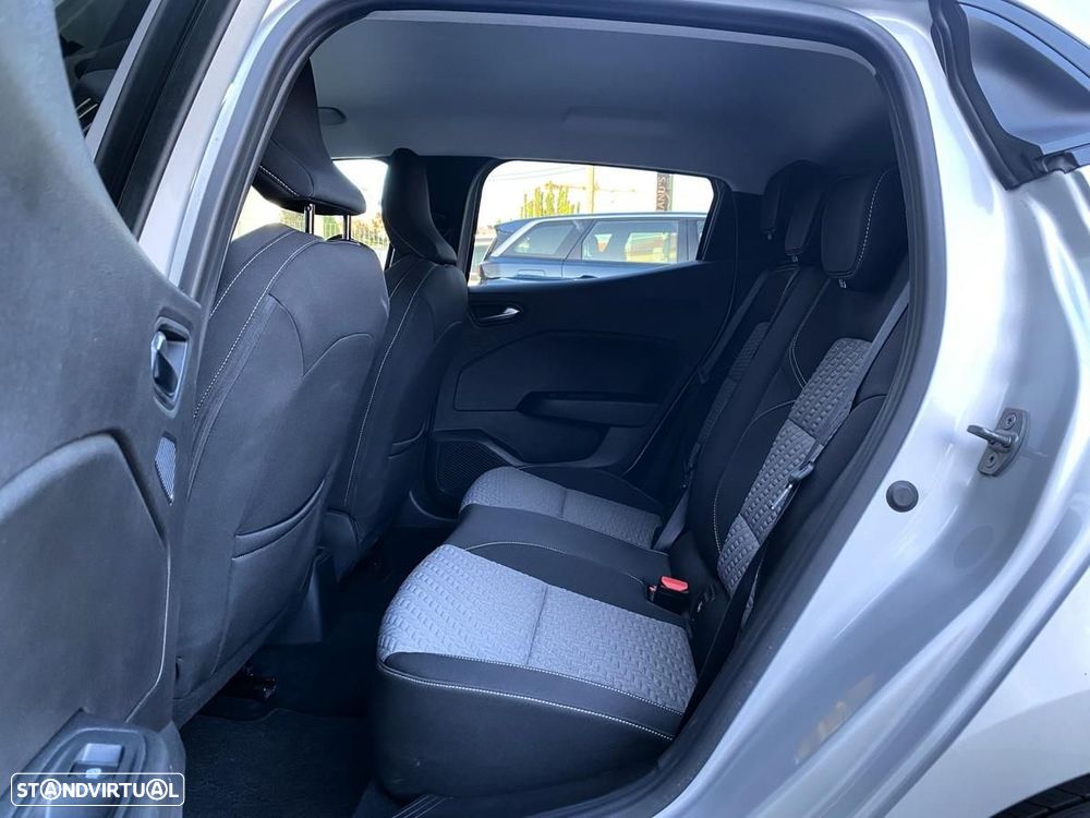 Renault Clio 1.0 TCe Evolution - 35