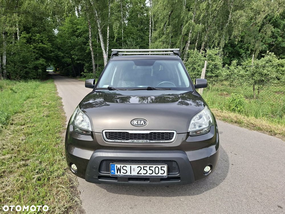 Kia Soul 1.6 CRDI L - 1
