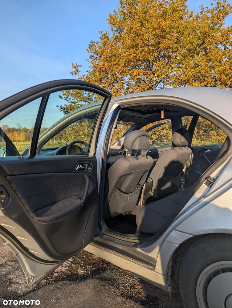 Mercedes-Benz Klasa C - 11