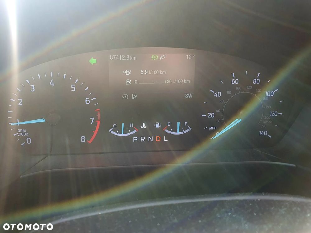 Ford Kuga - 13