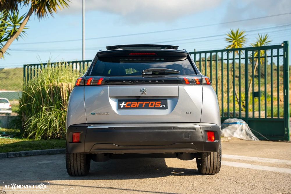 Peugeot e-2008 50 kWh GT - 7
