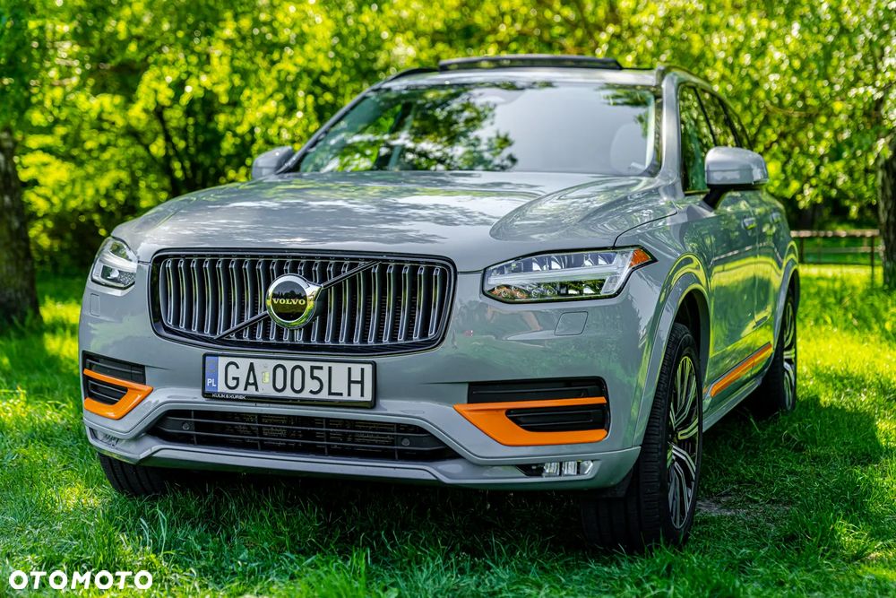Volvo XC 90 - 2