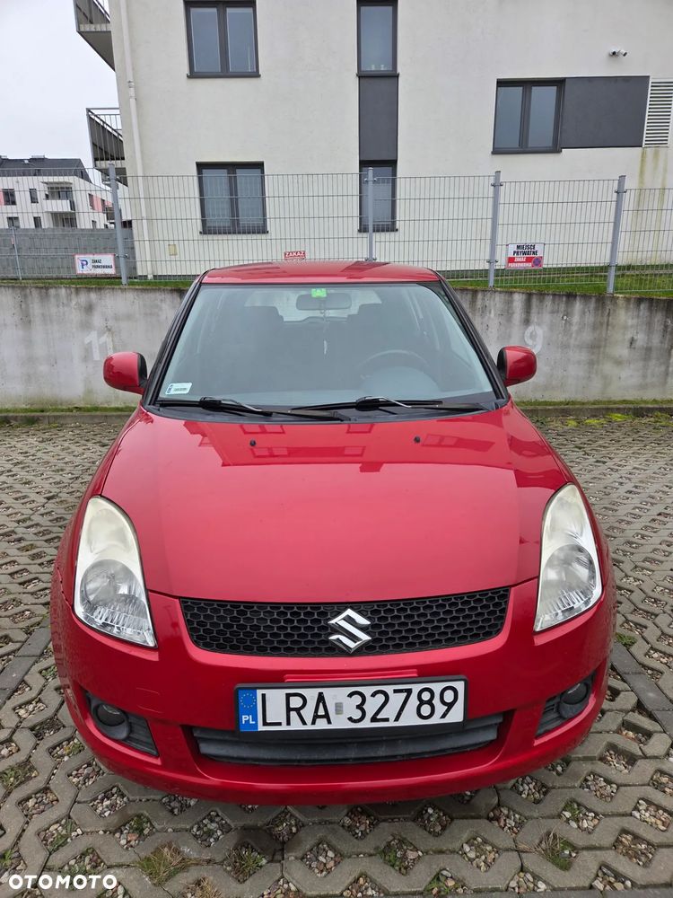 Suzuki Swift 1.3 GS / Premium 4WD - 2
