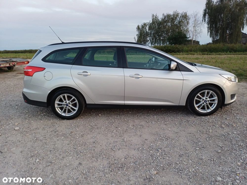 Ford Focus 1.5 TDCi ECOnetic 88g Start-Stopp-System Trend - 3