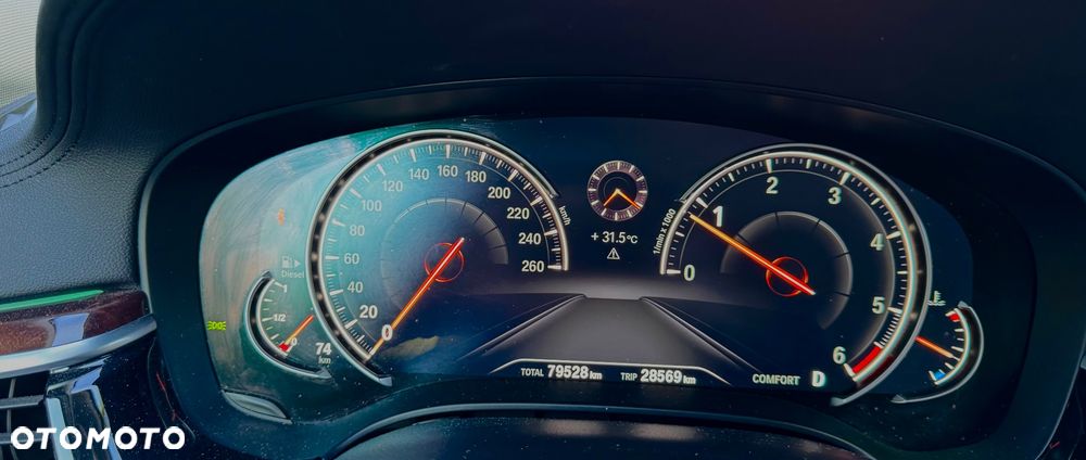 BMW Seria 5 520d Efficient Dynamics Luxury Line sport - 12
