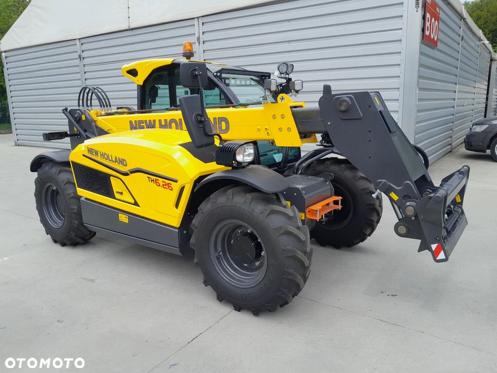 New Holland TH 6.26 - 2