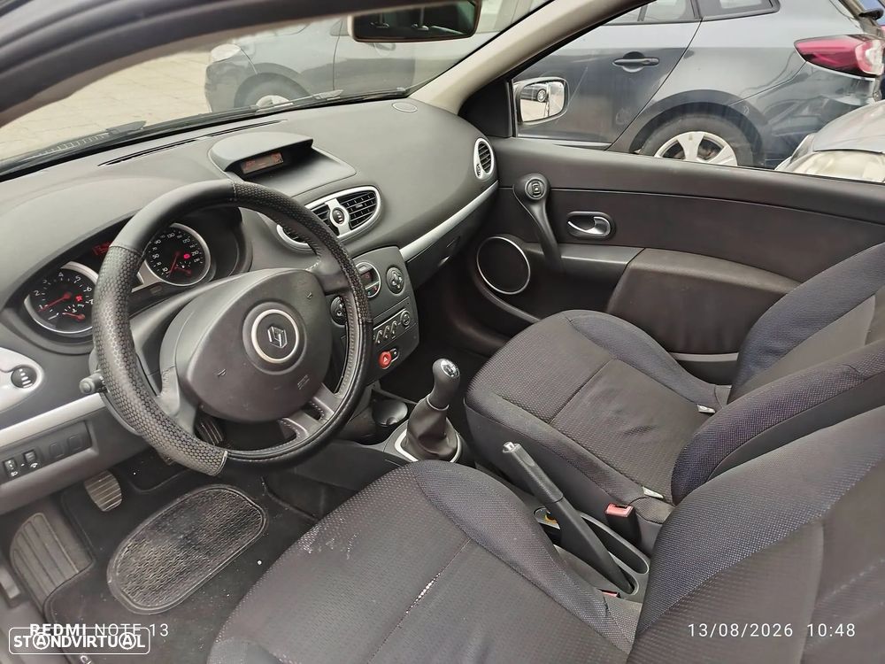 Renault Clio 1.2 16V Luxe - 5
