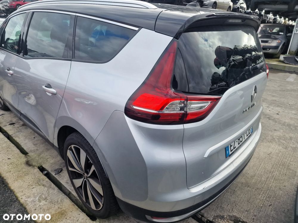 Renault Grand Scenic Gr 1.6 dCi Energy Bose - 2