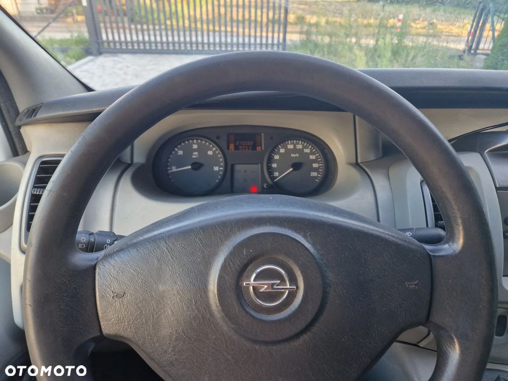 Opel Vivaro - 2