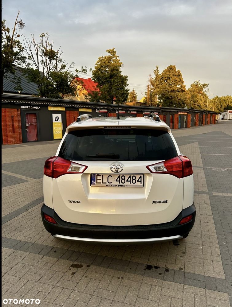 Toyota RAV4 2.0 D-4D Active - 7