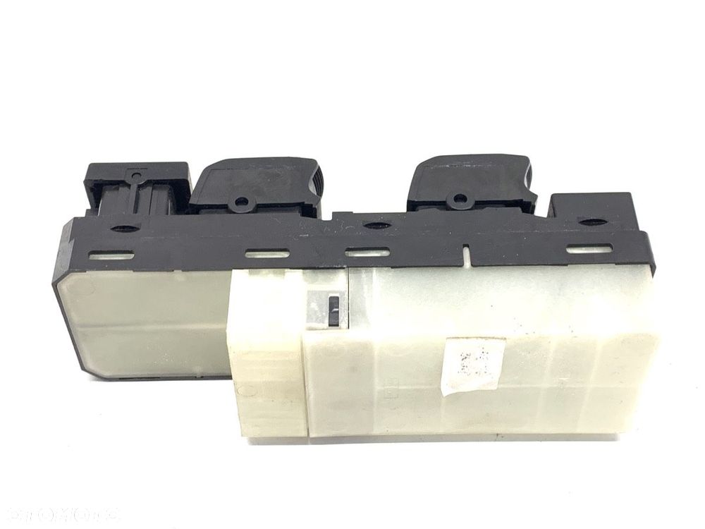 PRZEŁĄCZNIK SZYB  SUZUKI SWIFT III (MZ, EZ) 2005 - 2022 1.3 (RS 413) 68 kW [92 KM] benzyna 2005 - - 2