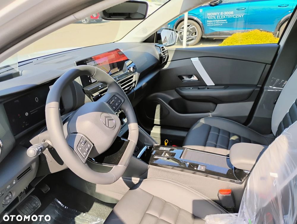 Citroën C4 1.2 mHEV Max eDCT6 - 12