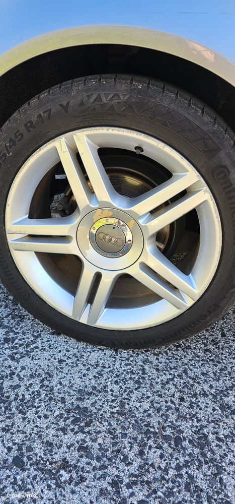 Audi A4 Avant 2.0 TDi S-line - 19