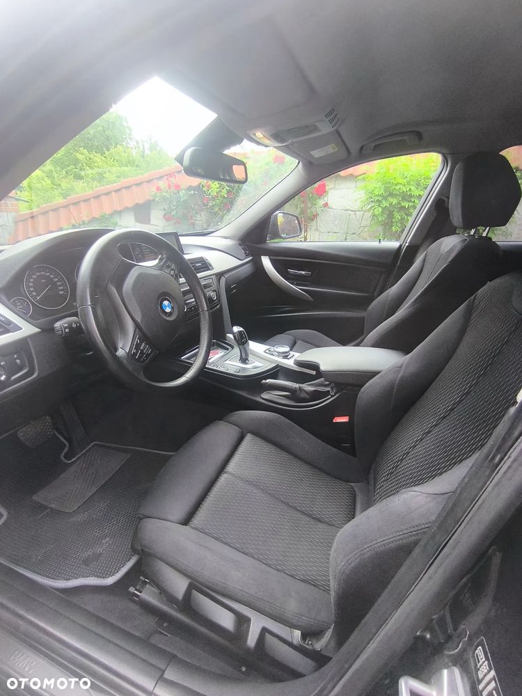 BMW Seria 3 320d - 6