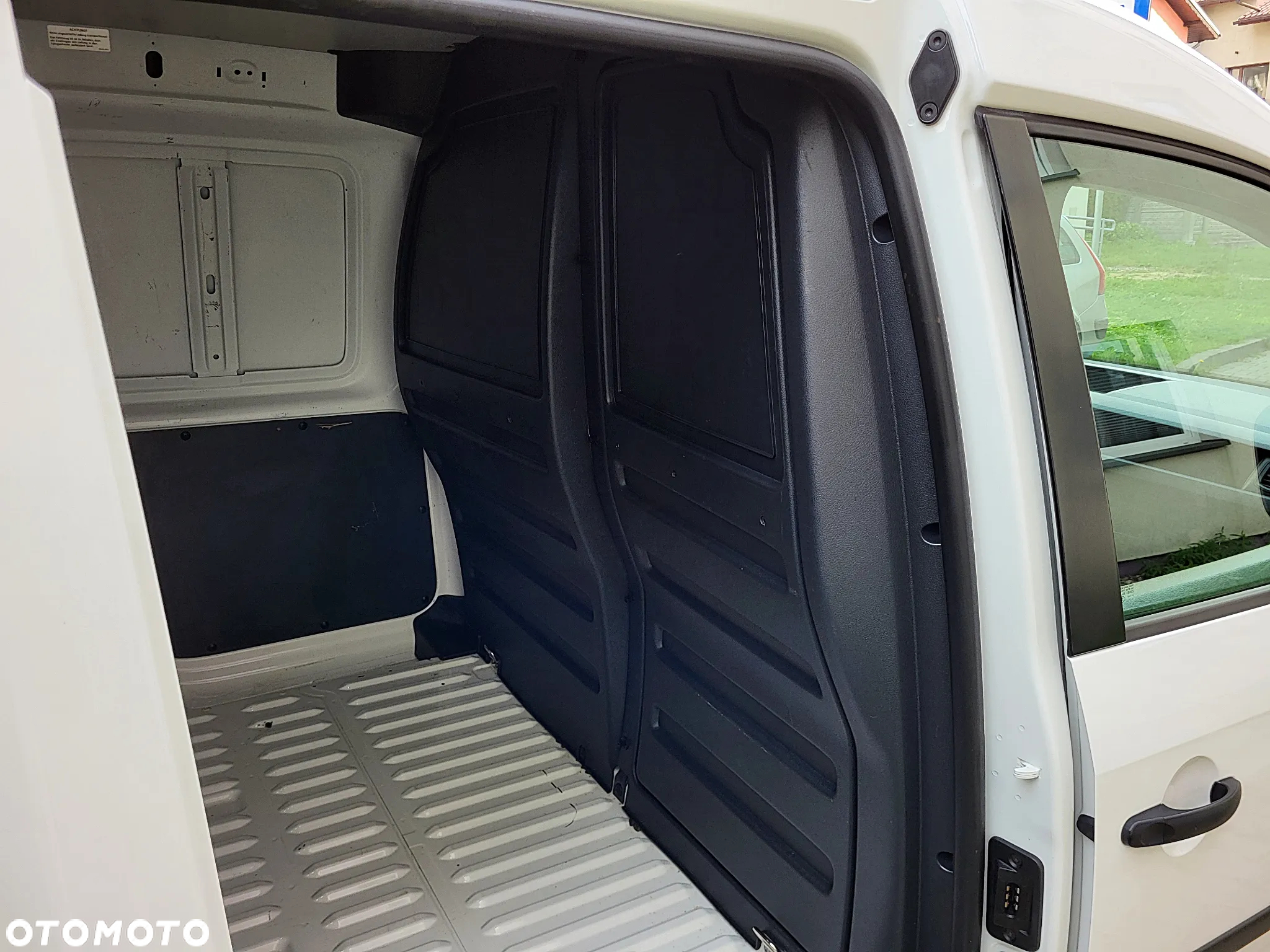 Volkswagen CADDY - 8
