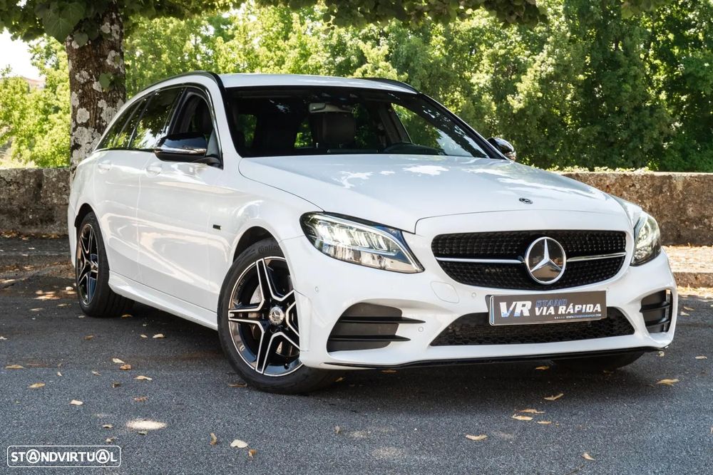 Mercedes-Benz C 300 de AMG Line - 4