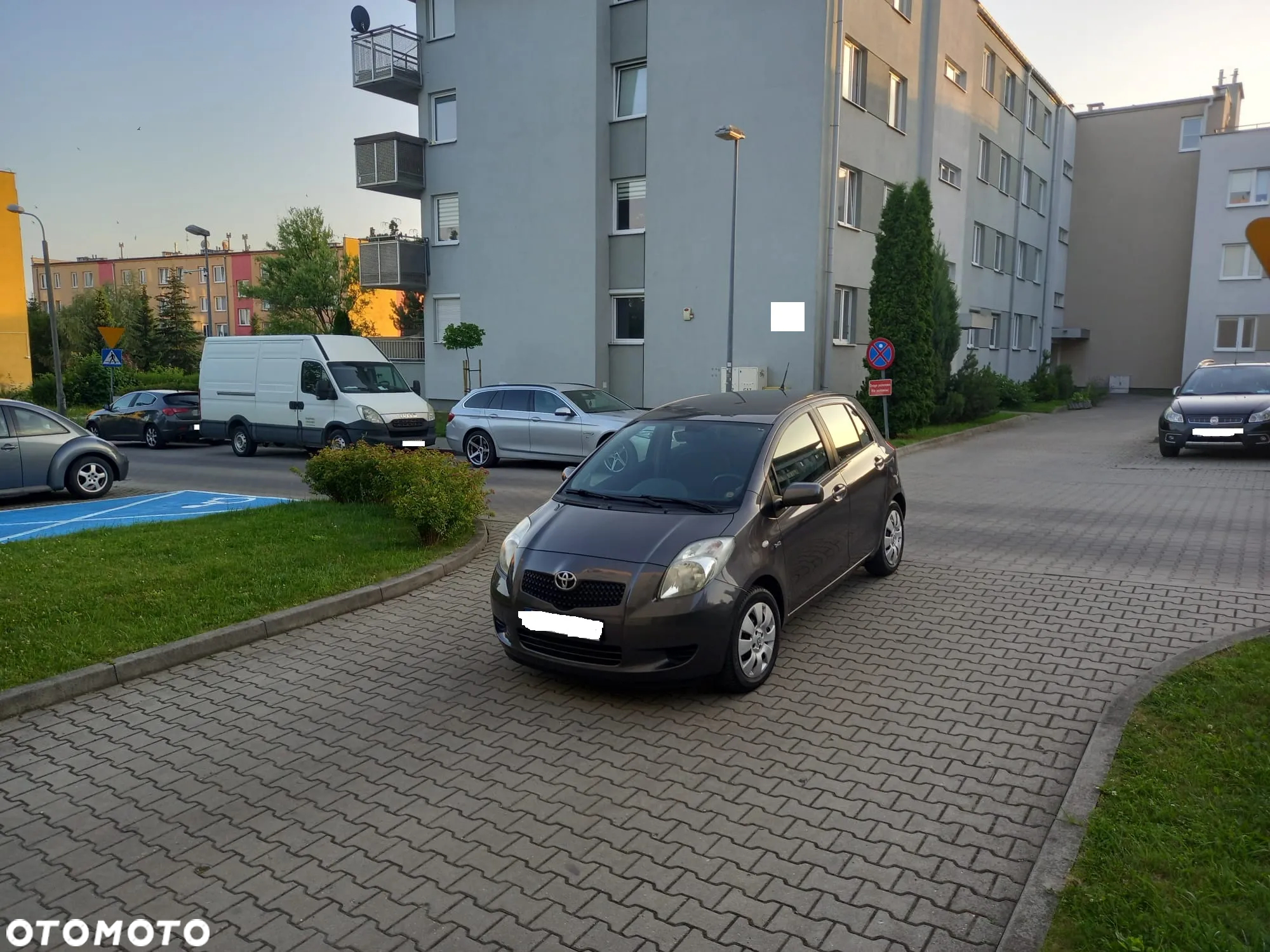 Toyota Yaris 1.4 D-4D - 14