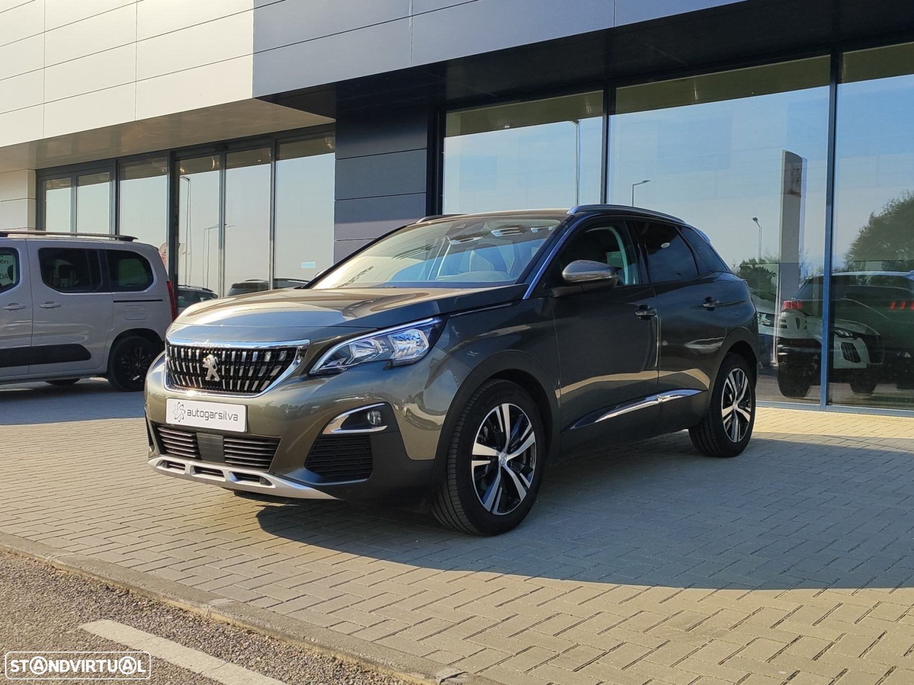 Peugeot 3008 1.5 BlueHDi Allure - 2