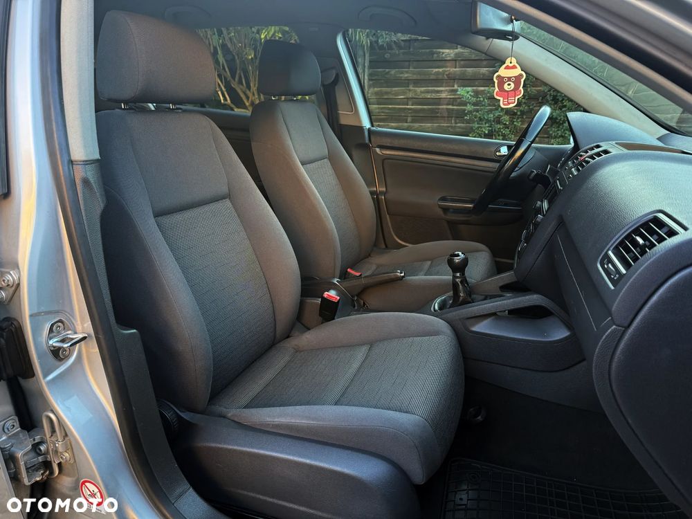 Volkswagen Golf V 1.9 TDI Trendline - 6