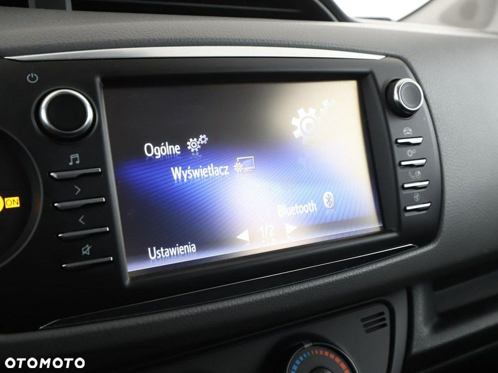 Toyota Yaris 1.5 Active - 26