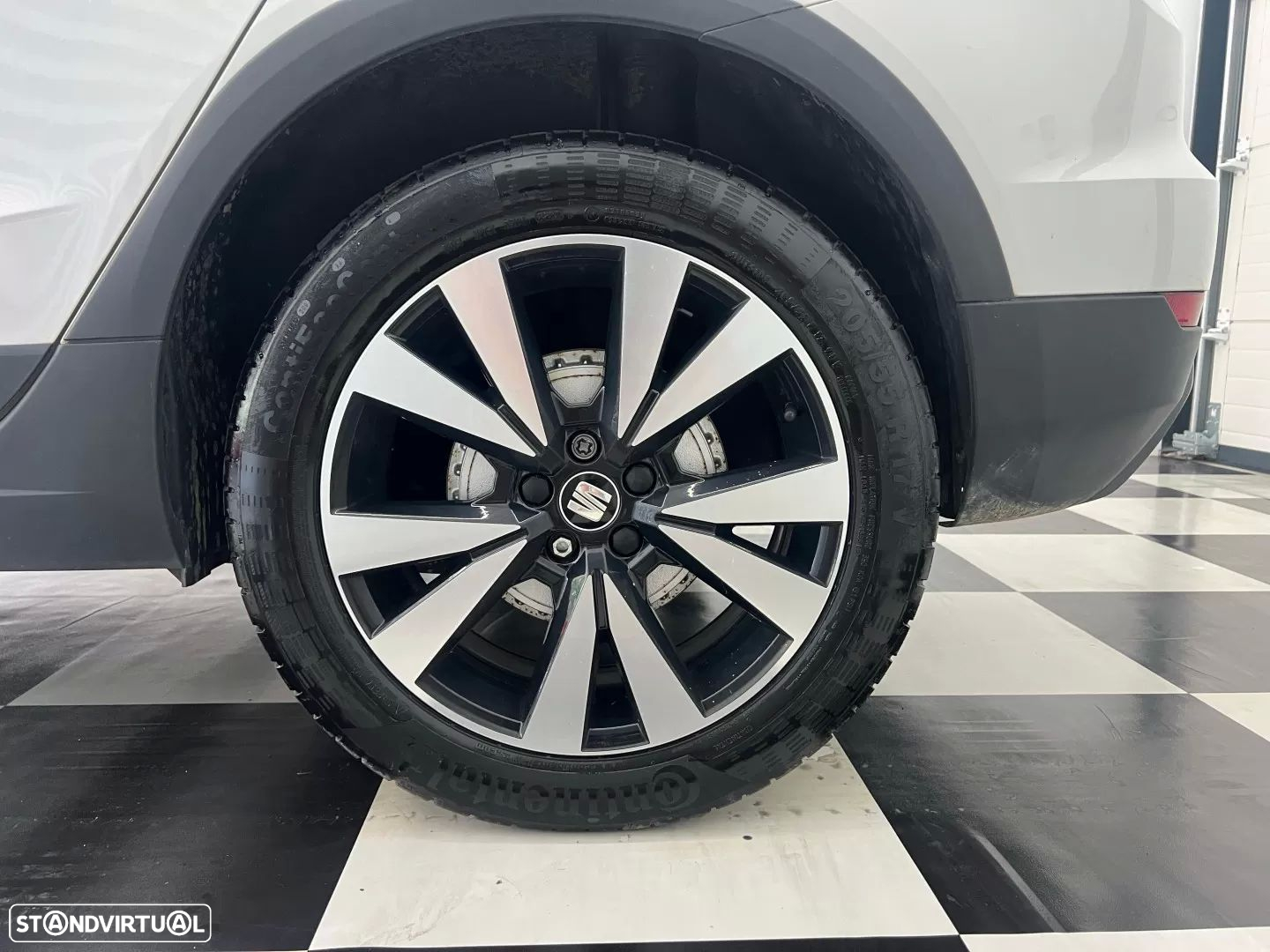 SEAT Arona 1.0 TGI Xcellence - 16