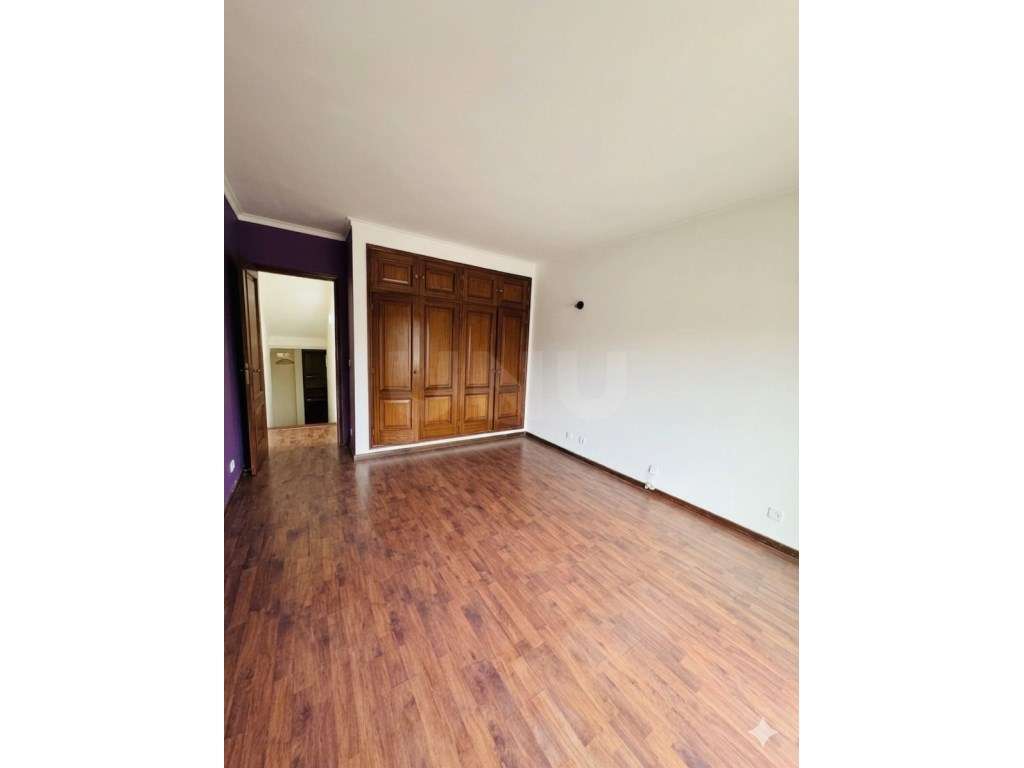 T3 Espaçoso com Garagem e Arrecadação - Junto ao Centro de Vagos - Grande imagem: 5/12